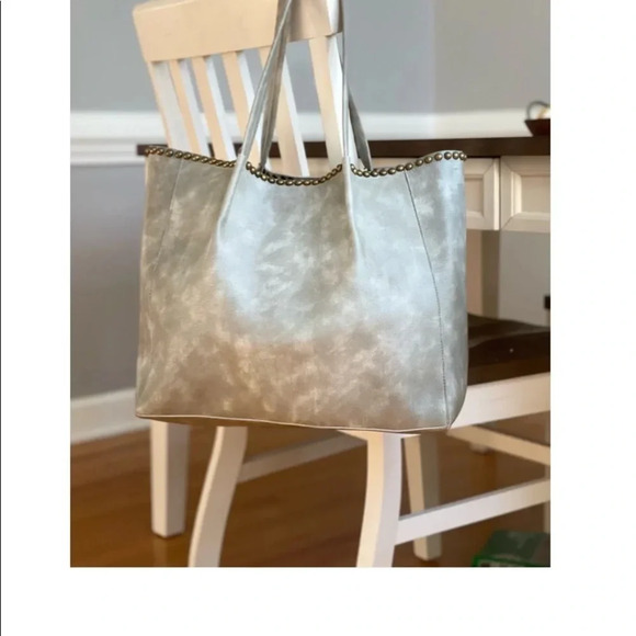 B-low the the belt studded tore bag - Picture 11 of 12